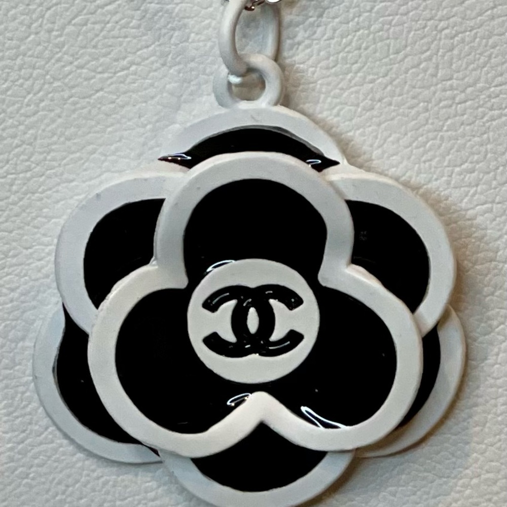 CHANEL Black and White Camellia Pendant Charm
